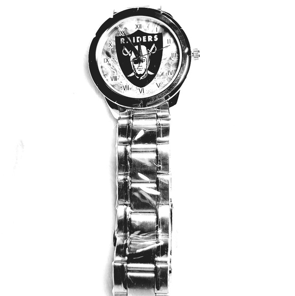 Men's Oakland Raiders Silver Band Watch - Picture 4 of 4